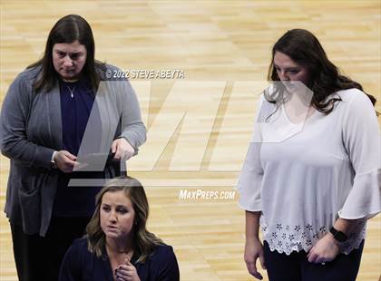 Thumbnail 1 in Platte Valley vs. Manitou Springs (CHSAA 3A 3rd Round) photogallery.