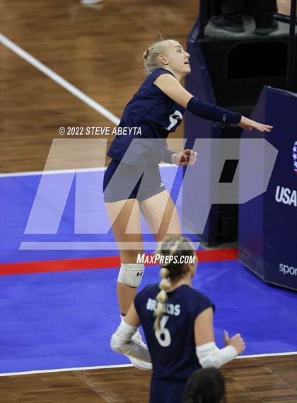 Thumbnail 3 in Platte Valley vs. Manitou Springs (CHSAA 3A 3rd Round) photogallery.
