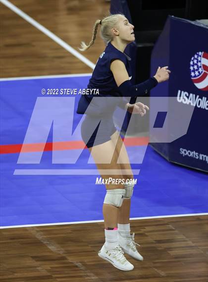 Thumbnail 3 in Platte Valley vs. Manitou Springs (CHSAA 3A 3rd Round) photogallery.