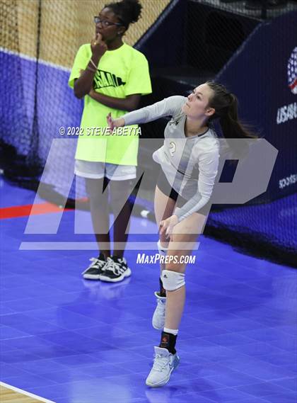Thumbnail 2 in Platte Valley vs. Manitou Springs (CHSAA 3A 3rd Round) photogallery.