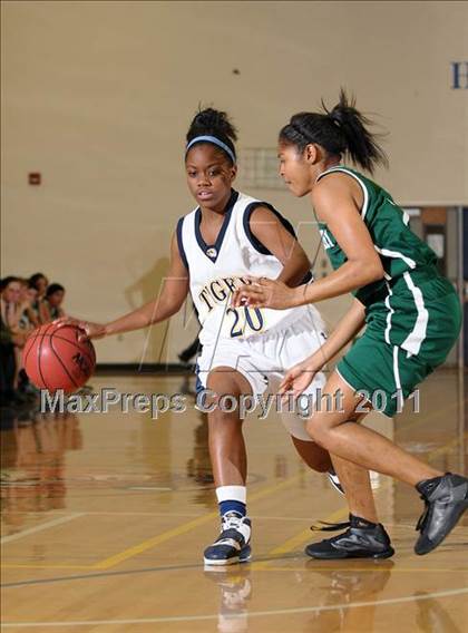 Thumbnail 3 in River Valley @ Inderkum photogallery.