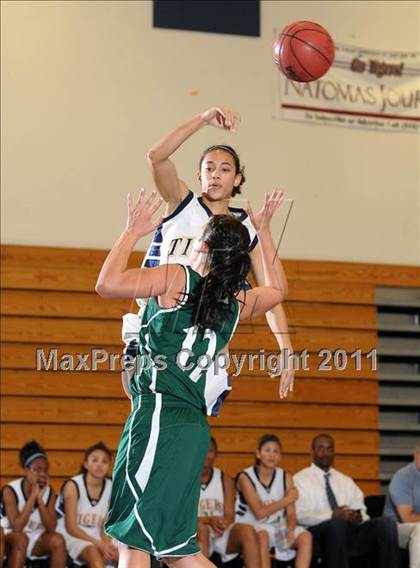 Thumbnail 2 in River Valley @ Inderkum photogallery.