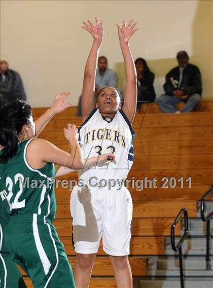 Thumbnail 3 in River Valley @ Inderkum photogallery.