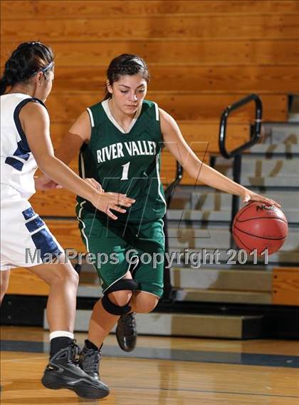 Thumbnail 2 in River Valley @ Inderkum photogallery.