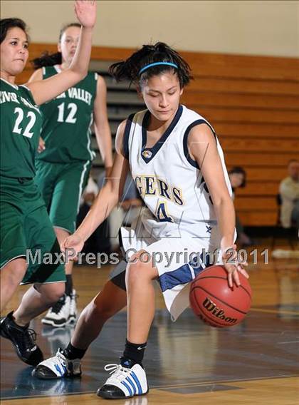 Thumbnail 2 in River Valley @ Inderkum photogallery.