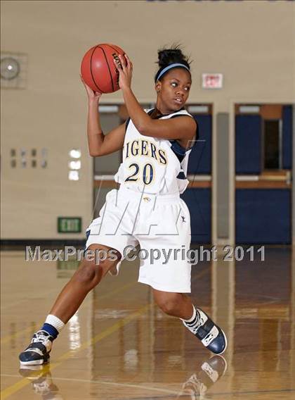 Thumbnail 2 in River Valley @ Inderkum photogallery.