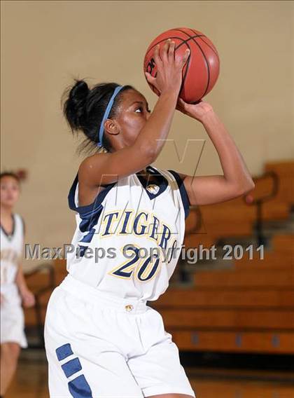 Thumbnail 1 in River Valley @ Inderkum photogallery.