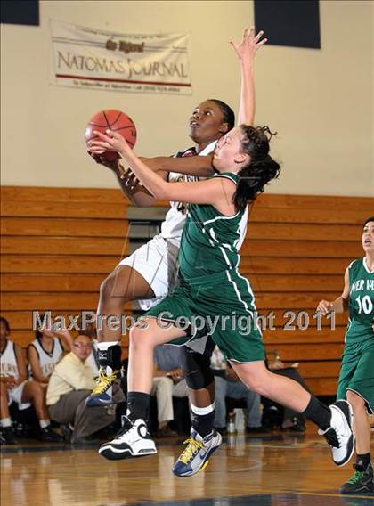 Thumbnail 3 in River Valley @ Inderkum photogallery.