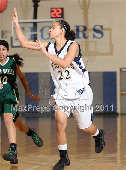 Thumbnail 2 in River Valley @ Inderkum photogallery.
