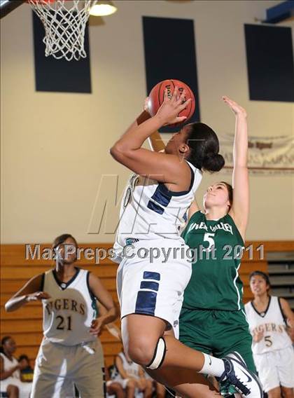 Thumbnail 2 in River Valley @ Inderkum photogallery.