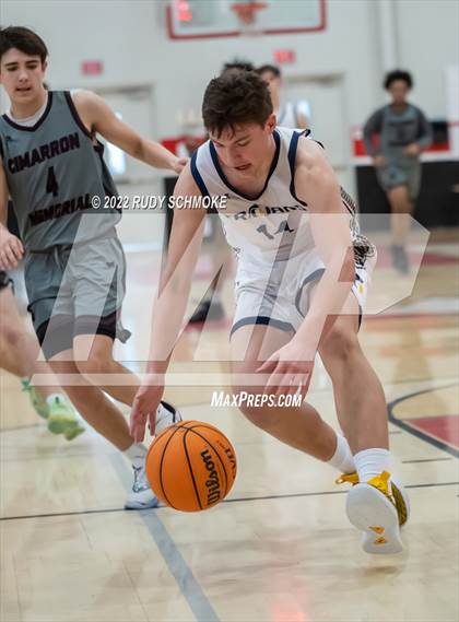 Thumbnail 3 in Cimarron-Memorial vs Oak Ridge (Torrey Pines Holiday Classic Tip-Off)  photogallery.