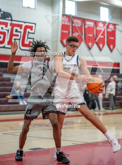 Thumbnail 1 in Cimarron-Memorial vs Oak Ridge (Torrey Pines Holiday Classic Tip-Off)  photogallery.