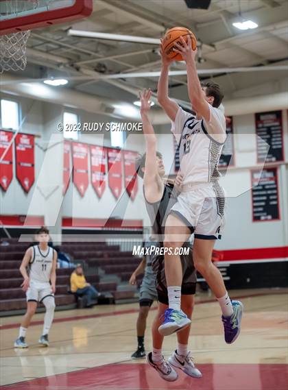 Thumbnail 2 in Cimarron-Memorial vs Oak Ridge (Torrey Pines Holiday Classic Tip-Off)  photogallery.