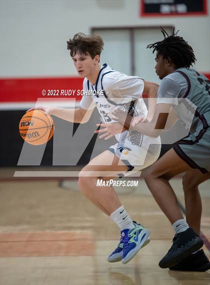 Thumbnail 1 in Cimarron-Memorial vs Oak Ridge (Torrey Pines Holiday Classic Tip-Off)  photogallery.