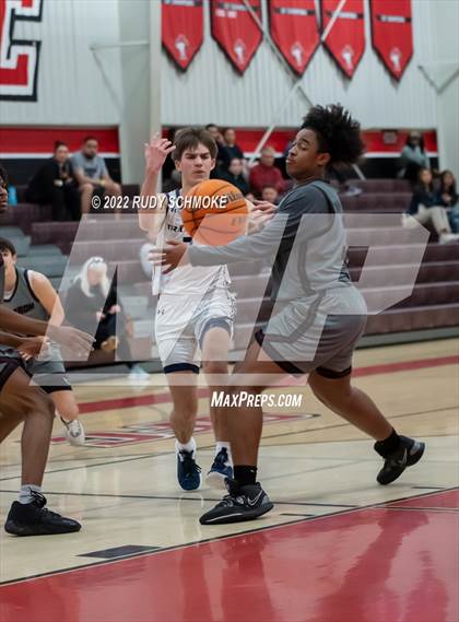 Thumbnail 1 in Cimarron-Memorial vs Oak Ridge (Torrey Pines Holiday Classic Tip-Off)  photogallery.