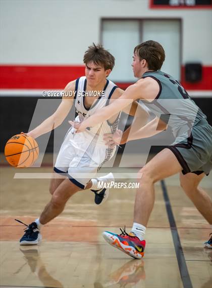 Thumbnail 3 in Cimarron-Memorial vs Oak Ridge (Torrey Pines Holiday Classic Tip-Off)  photogallery.
