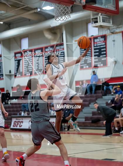 Thumbnail 3 in Cimarron-Memorial vs Oak Ridge (Torrey Pines Holiday Classic Tip-Off)  photogallery.
