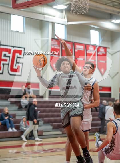 Thumbnail 1 in Cimarron-Memorial vs Oak Ridge (Torrey Pines Holiday Classic Tip-Off)  photogallery.