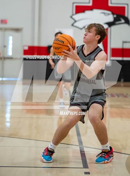 Thumbnail 3 in Cimarron-Memorial vs Oak Ridge (Torrey Pines Holiday Classic Tip-Off)  photogallery.