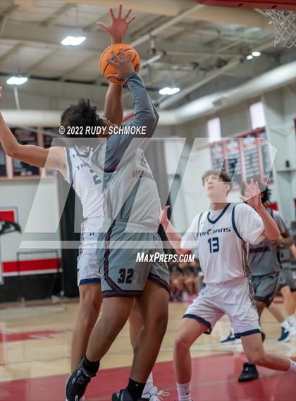 Thumbnail 1 in Cimarron-Memorial vs Oak Ridge (Torrey Pines Holiday Classic Tip-Off)  photogallery.