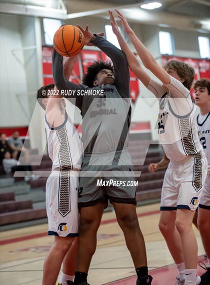 Thumbnail 1 in Cimarron-Memorial vs Oak Ridge (Torrey Pines Holiday Classic Tip-Off)  photogallery.