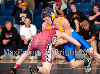 Thumbnail 2 in Humboldt-Del Norte Conference Wrestling Championships @ Del Norte photogallery.