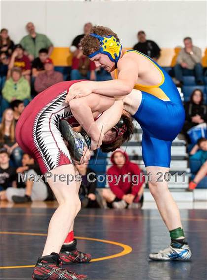 Thumbnail 2 in Humboldt-Del Norte Conference Wrestling Championships @ Del Norte photogallery.