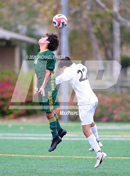 Thumbnail 2 in Cypress vs. Saddleback (Hawks Invitational) photogallery.