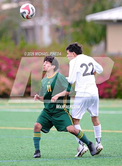 Thumbnail 3 in Cypress vs. Saddleback (Hawks Invitational) photogallery.
