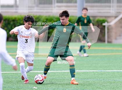 Thumbnail 3 in Cypress vs. Saddleback (Hawks Invitational) photogallery.