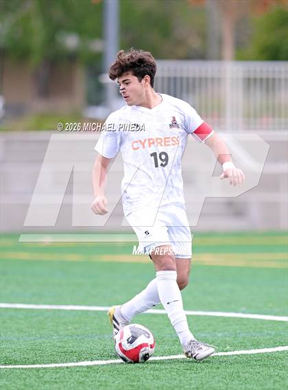 Thumbnail 2 in Cypress vs. Saddleback (Hawks Invitational) photogallery.