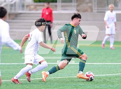 Thumbnail 2 in Cypress vs. Saddleback (Hawks Invitational) photogallery.