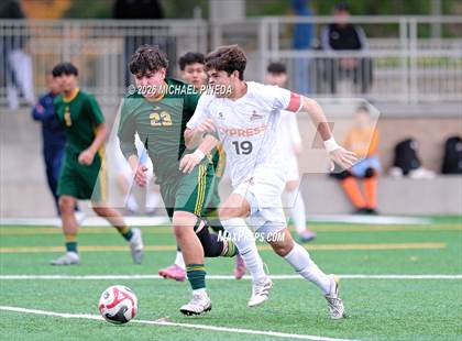 Thumbnail 3 in Cypress vs. Saddleback (Hawks Invitational) photogallery.
