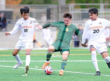 Thumbnail 1 in Cypress vs. Saddleback (Hawks Invitational) photogallery.