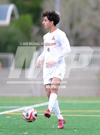 Thumbnail 3 in Cypress vs. Saddleback (Hawks Invitational) photogallery.