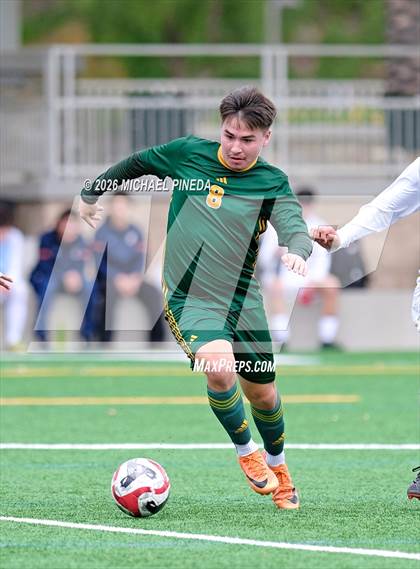 Thumbnail 2 in Cypress vs. Saddleback (Hawks Invitational) photogallery.