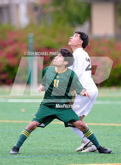 Thumbnail 2 in Cypress vs. Saddleback (Hawks Invitational) photogallery.