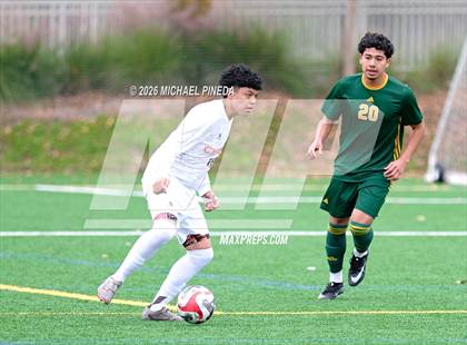 Thumbnail 1 in Cypress vs. Saddleback (Hawks Invitational) photogallery.