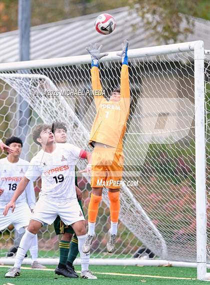 Thumbnail 2 in Cypress vs. Saddleback (Hawks Invitational) photogallery.