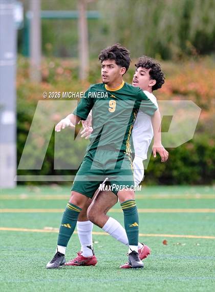 Thumbnail 3 in Cypress vs. Saddleback (Hawks Invitational) photogallery.