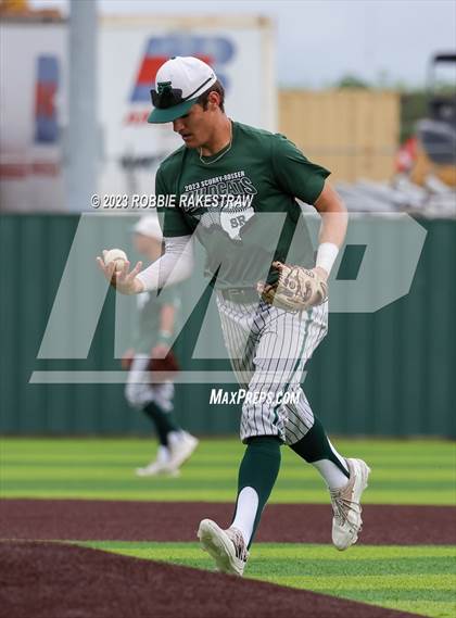 Thumbnail 2 in Edgewood vs. Scurry-Rosser (UIL 3A Area Playoff) photogallery.
