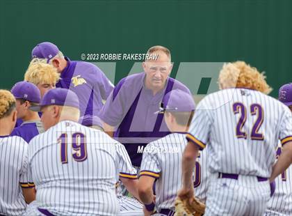 Thumbnail 1 in Edgewood vs. Scurry-Rosser (UIL 3A Area Playoff) photogallery.