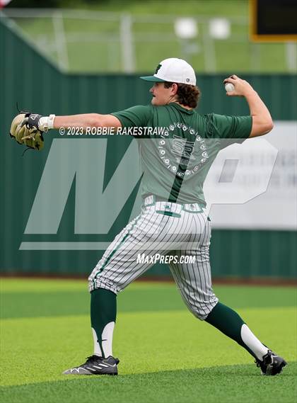Thumbnail 1 in Edgewood vs. Scurry-Rosser (UIL 3A Area Playoff) photogallery.