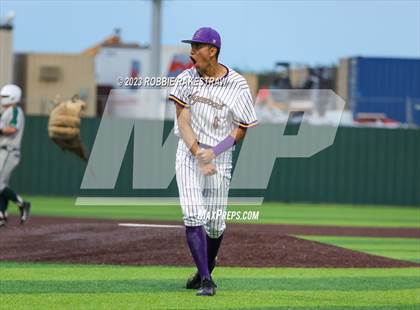 Thumbnail 1 in Edgewood vs. Scurry-Rosser (UIL 3A Area Playoff) photogallery.