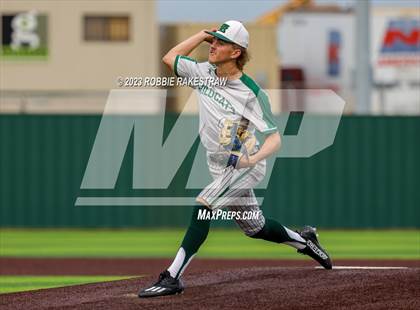 Thumbnail 3 in Edgewood vs. Scurry-Rosser (UIL 3A Area Playoff) photogallery.