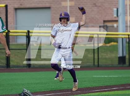 Thumbnail 1 in Edgewood vs. Scurry-Rosser (UIL 3A Area Playoff) photogallery.