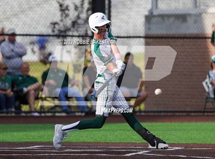 Thumbnail 2 in Edgewood vs. Scurry-Rosser (UIL 3A Area Playoff) photogallery.