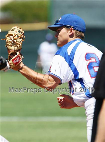 Thumbnail 3 in Cathedral vs Trinity Christian (TAPPS 5A Regional Playoffs) photogallery.