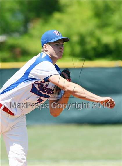 Thumbnail 1 in Cathedral vs Trinity Christian (TAPPS 5A Regional Playoffs) photogallery.