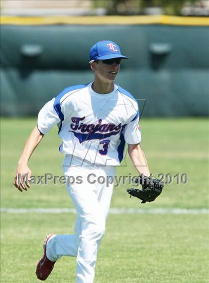 Thumbnail 2 in Cathedral vs Trinity Christian (TAPPS 5A Regional Playoffs) photogallery.